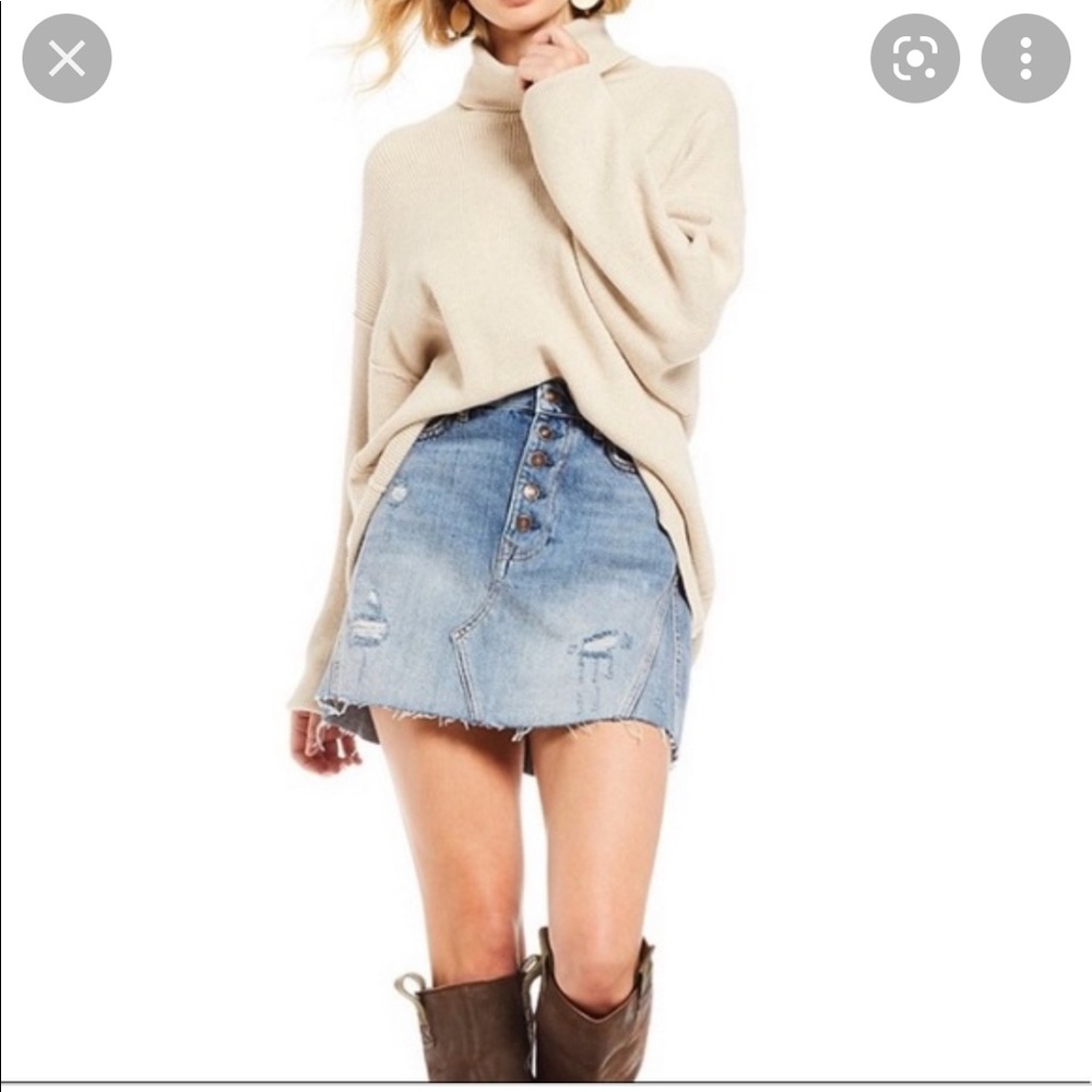 Free People Denim Skirt Button Size 25 NWT